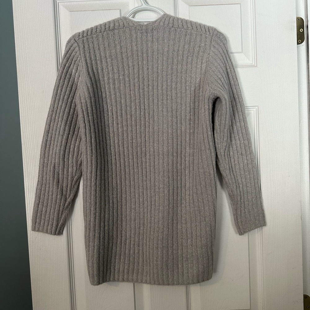 Dynamite Sweater - Picture 4 of 4